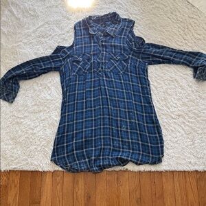 Women's Blue Plaid Cold-Shoulder Button-Front Tunic